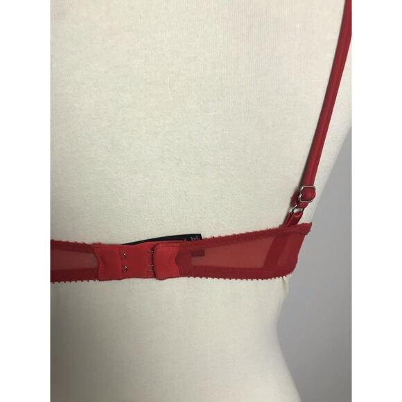 Victoria's Secret Lingerie Bra Push Up Pigeonnant Padded Underwire - Picture 7 of 7